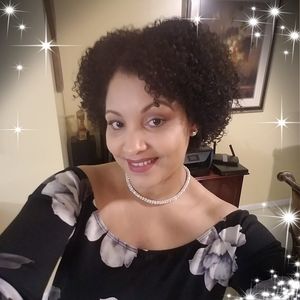 Meet your Posher, Arelis